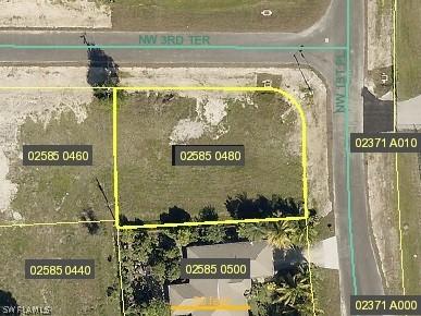 306 NW 1st Pl., Cape Coral, FL 33993