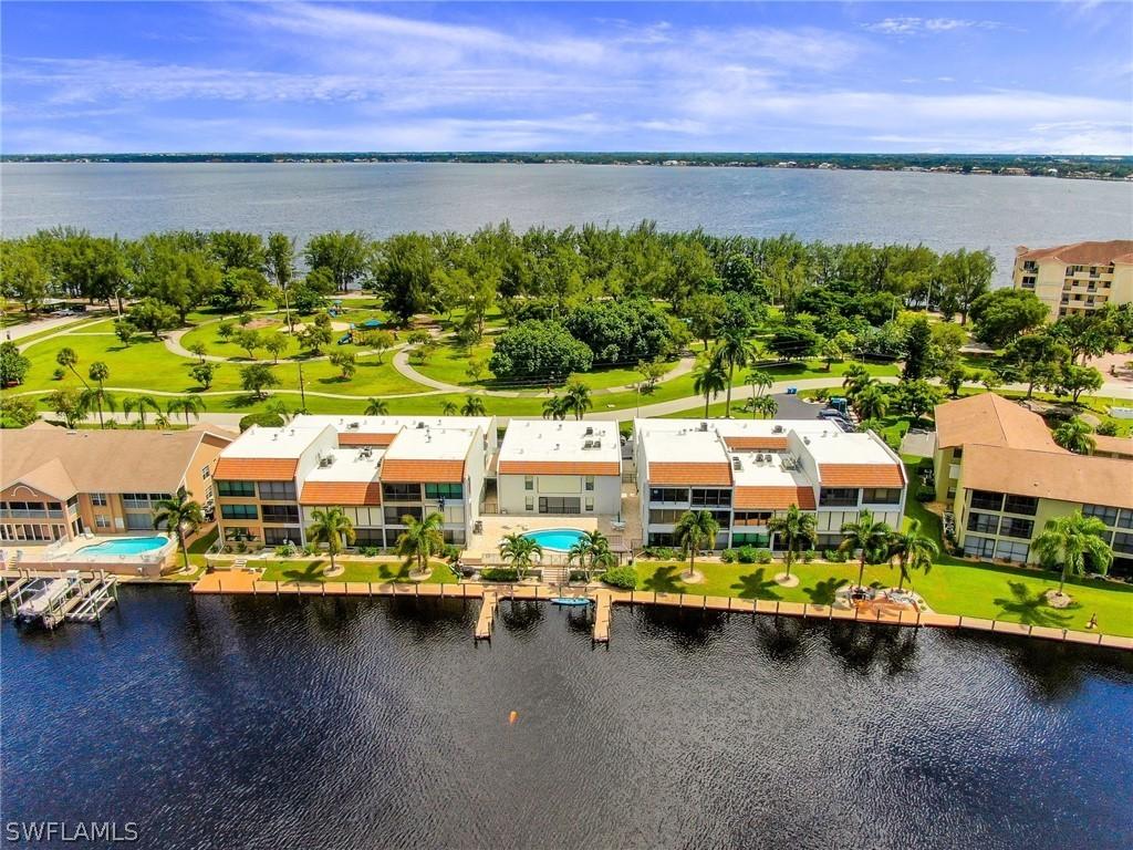 4218 SE 20th Pl. #D8, Cape Coral, FL 33904