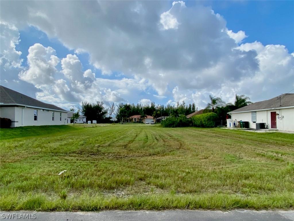 3736 SW 1st Ln., Cape Coral, FL 33991