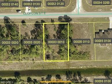 1228 Cloplon St., Lehigh Acres, FL 33974