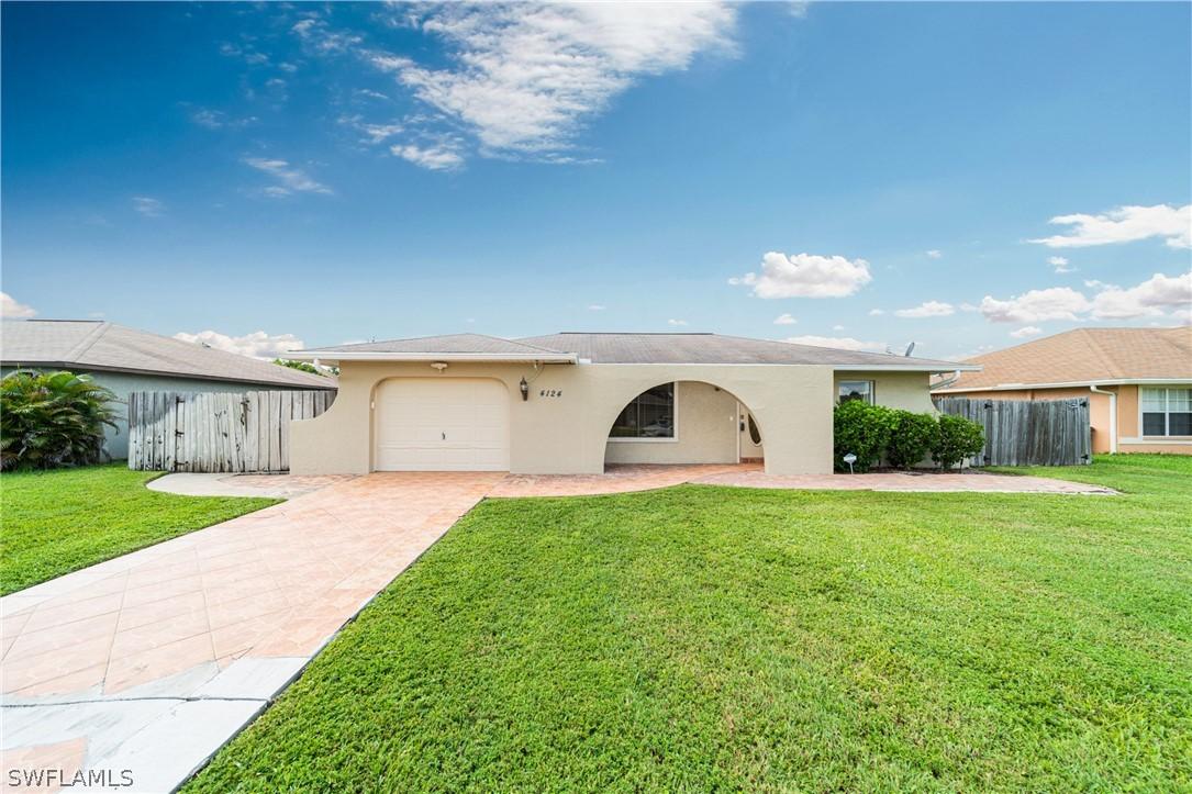 4124 SW 7th Pl., Cape Coral, FL 33914