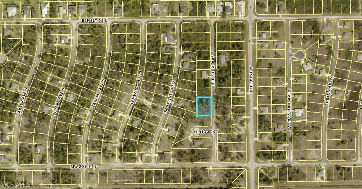724 Delridge Ave., Lehigh Acres, FL 33974