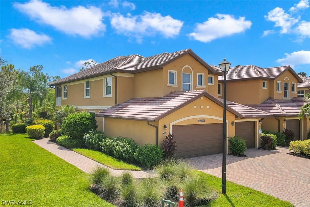 6649 Alden Woods Cir. #101, Naples, FL 34113