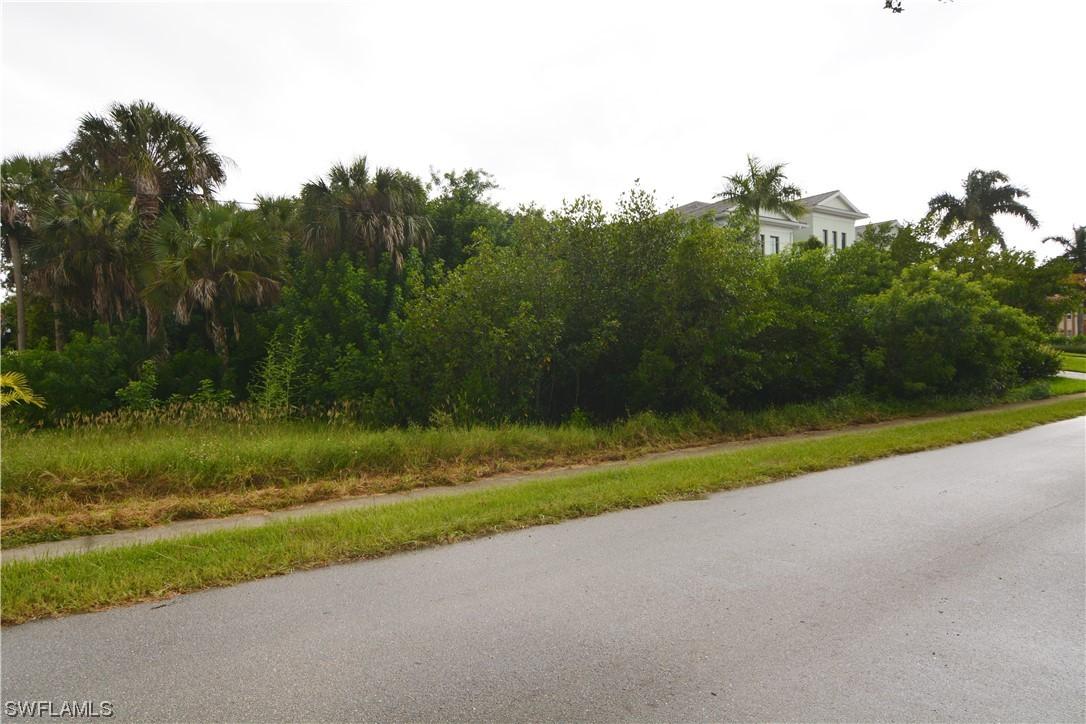 4845 Tarpon Ave., Bonita Springs, FL 34134