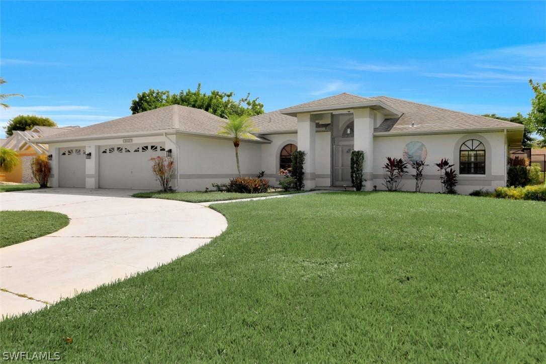 512 SE 33rd Ter., Cape Coral, FL 33904