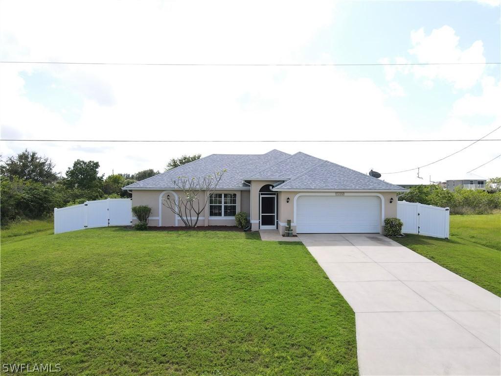 1030 NE 15th Ln., Cape Coral, FL 33909