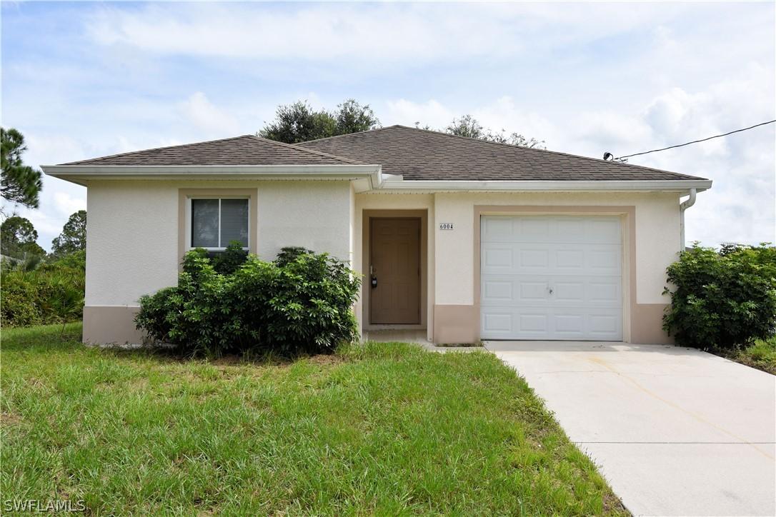 6004 Paula Ave., Lehigh Acres, FL 33971