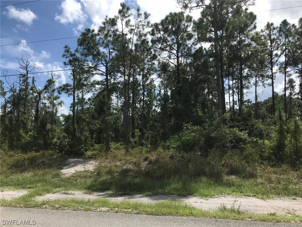 16th Ave., Naples, FL 34120