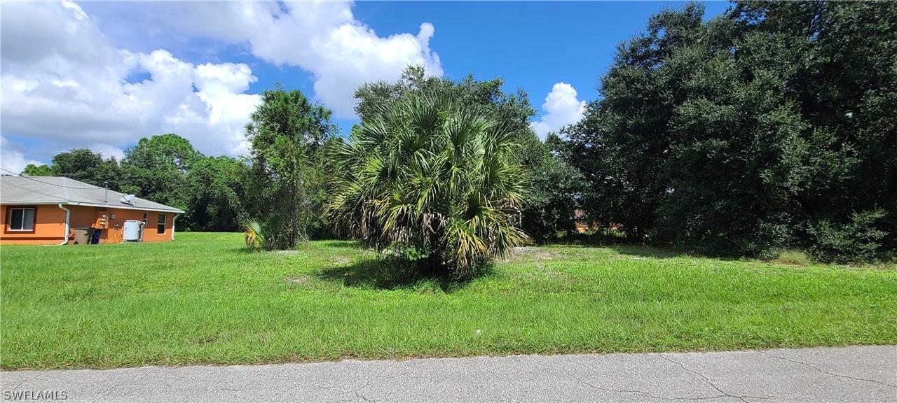 4520/4522 28th St., Lehigh Acres, FL 33973