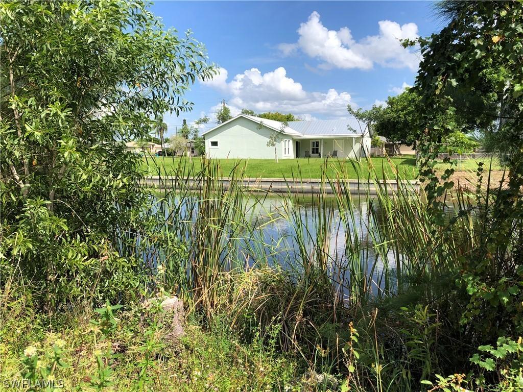 1011 SW 15th Pl., Cape Coral, FL 33991