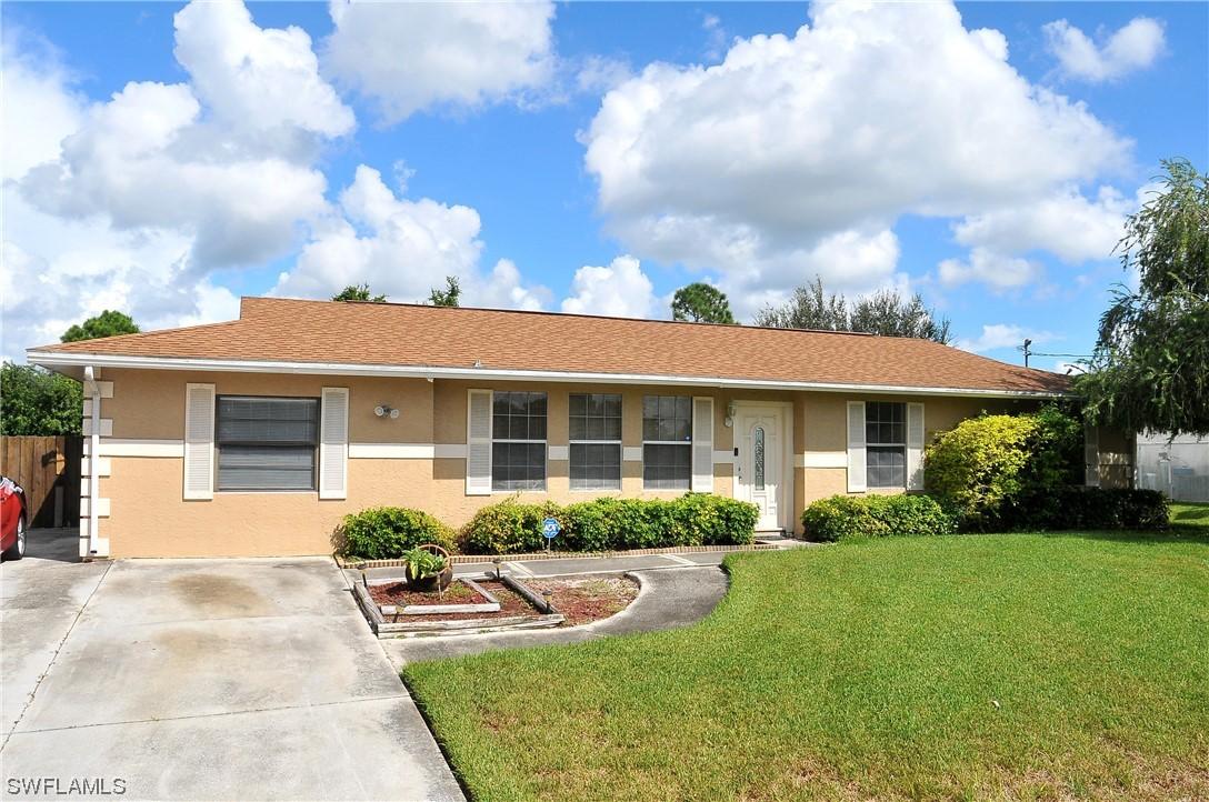 2724 8th Street Sw, Lehigh Acres, FL 33976
