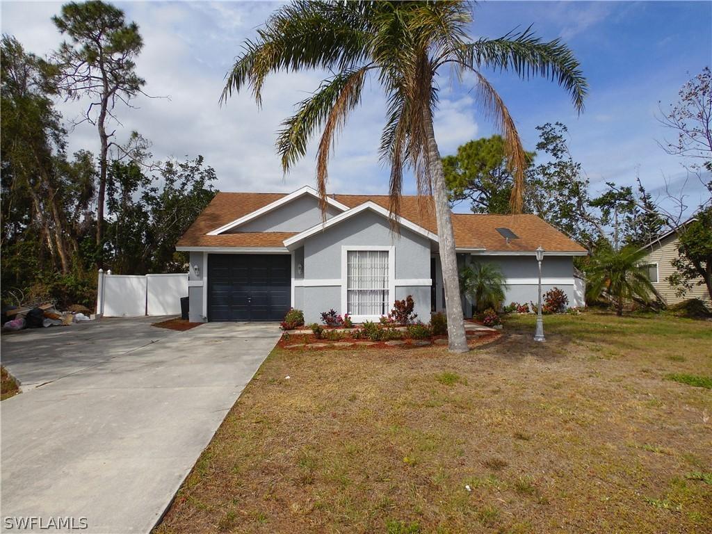 17412 Oriole Rd., Fort Myers, FL 33967