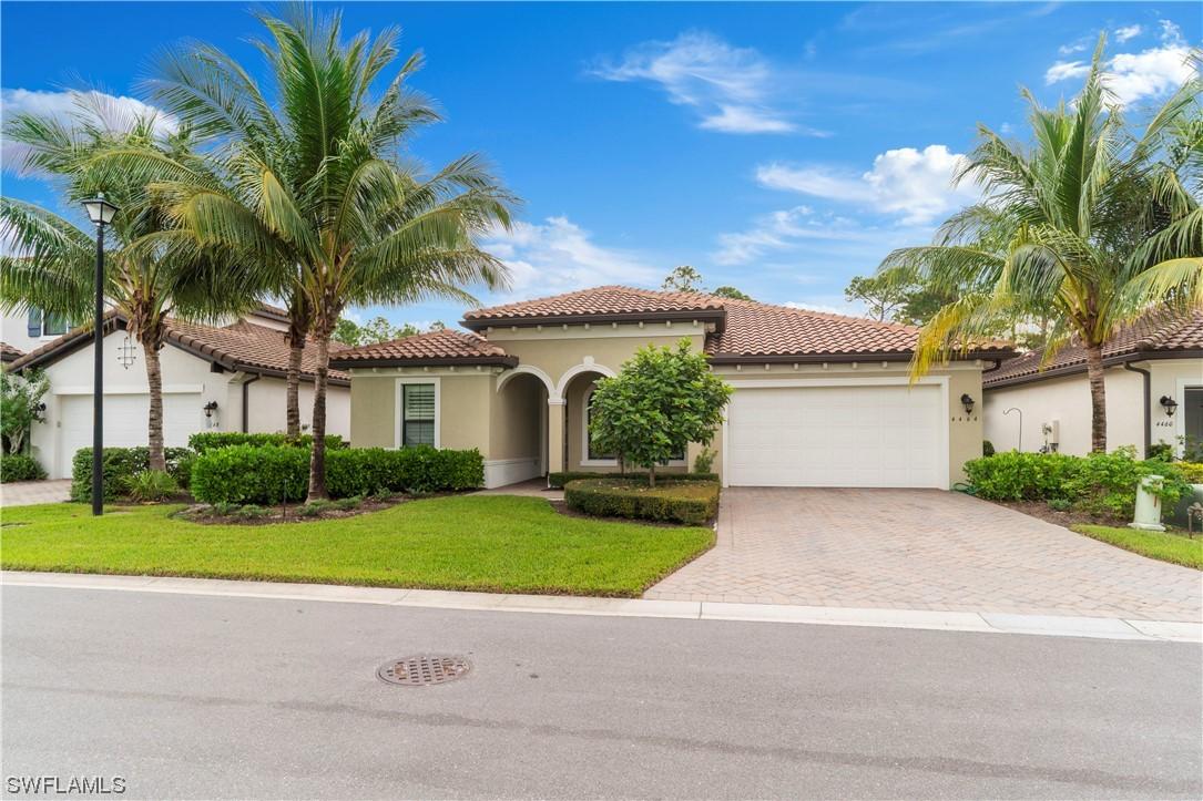 4464 Tamarind Way, Naples, FL 34119