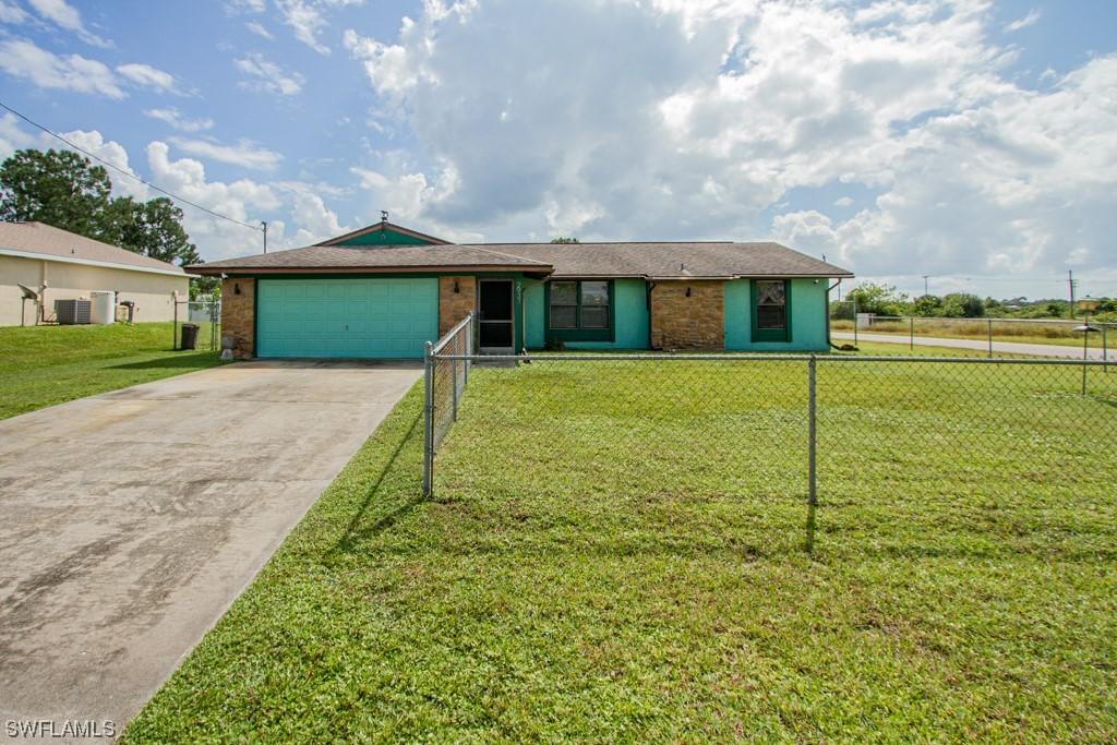 2933 21st St., Lehigh Acres, FL 33976