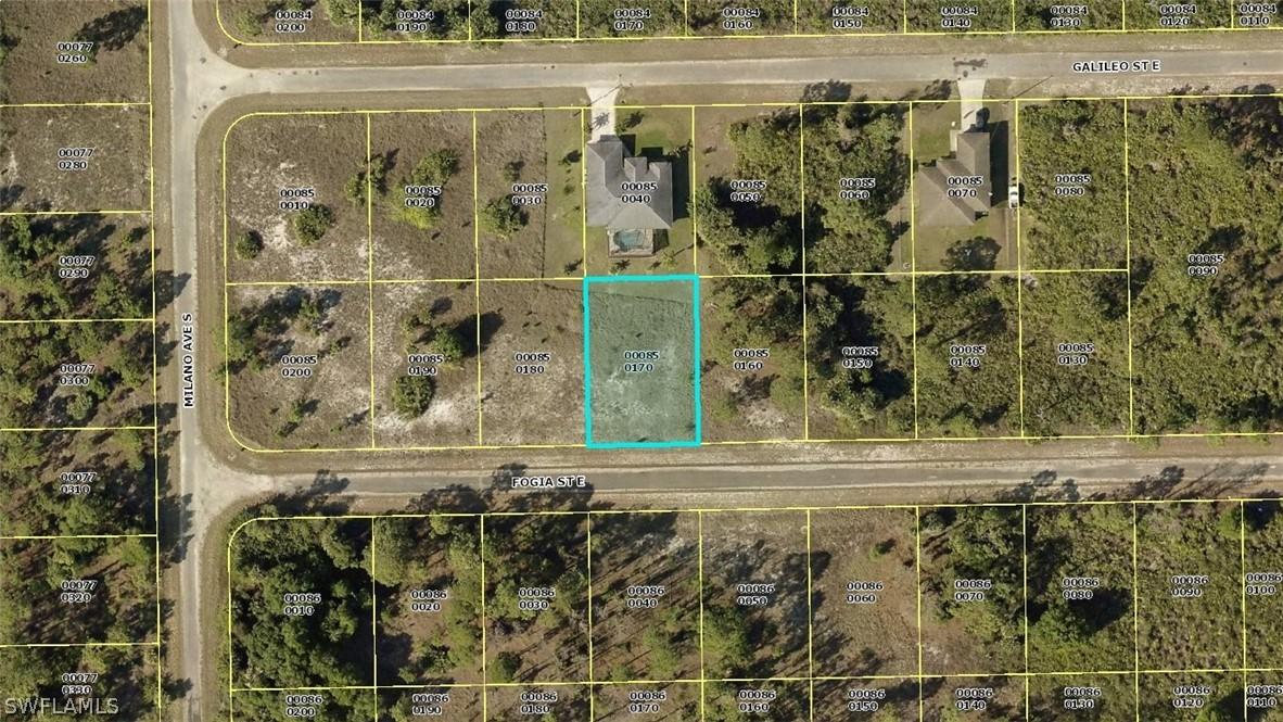 1239 Foggia St., Lehigh Acres, FL 33974