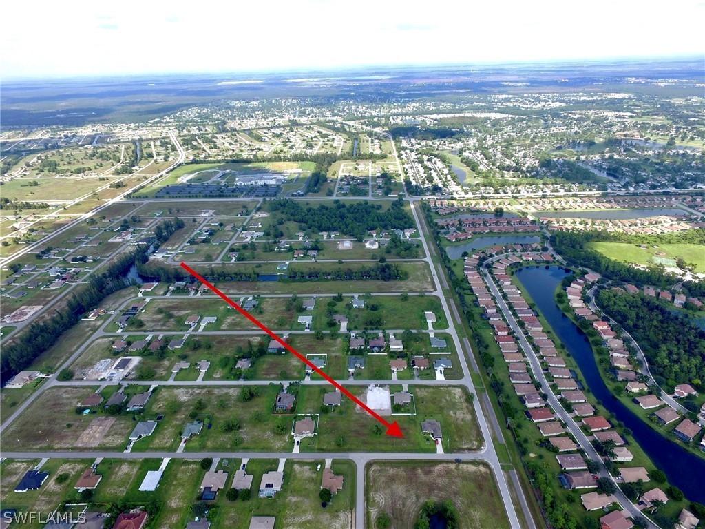 2321 NE 34th Ter., Cape Coral, FL 33909