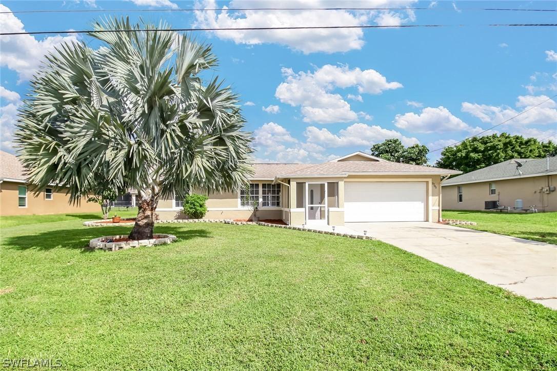 2705 SW 15th Pl., Cape Coral, FL 33914