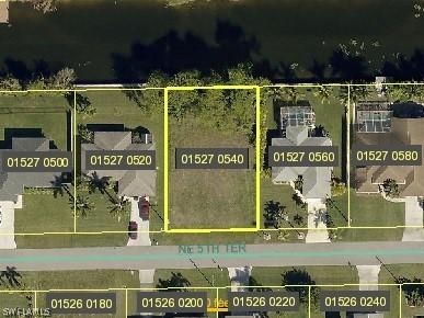 2227 NE 5th Ter., Cape Coral, FL 33909