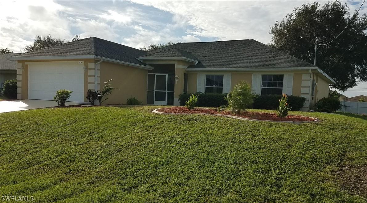 2124 NE 15th Ter., Cape Coral, FL 33909