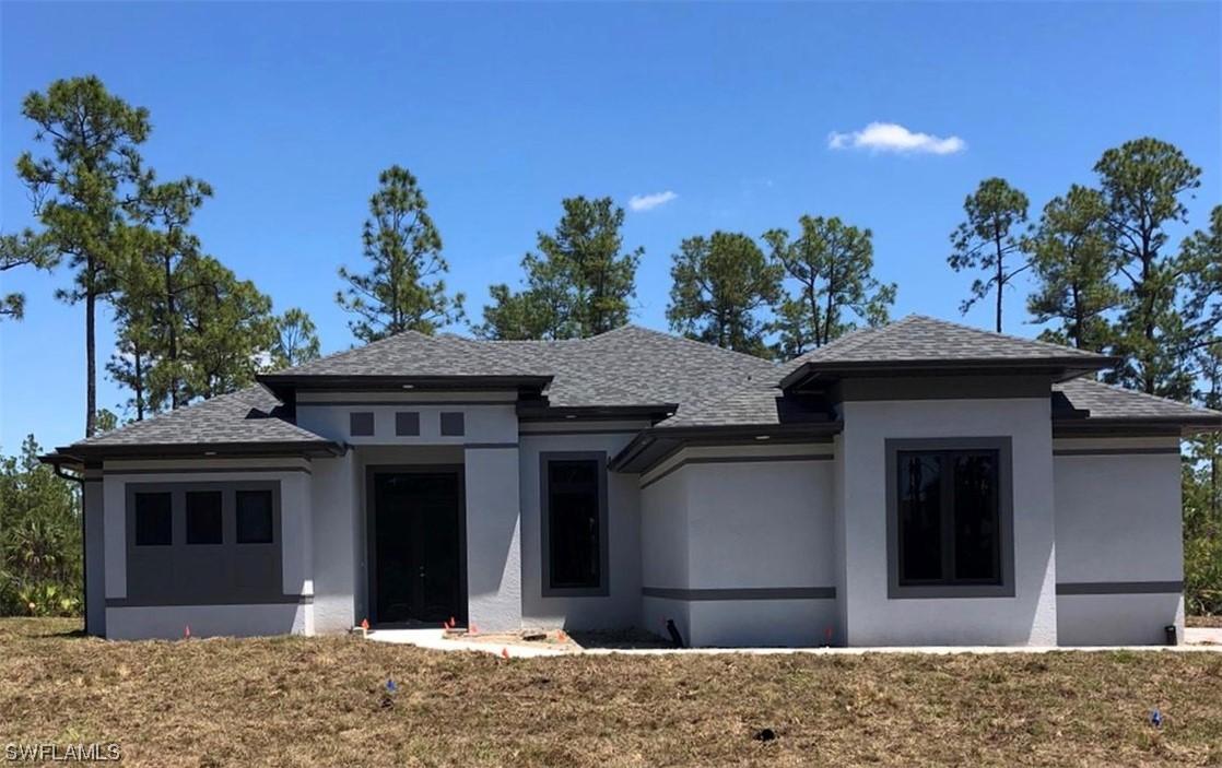 2345 8th Ave., Naples, FL 34120