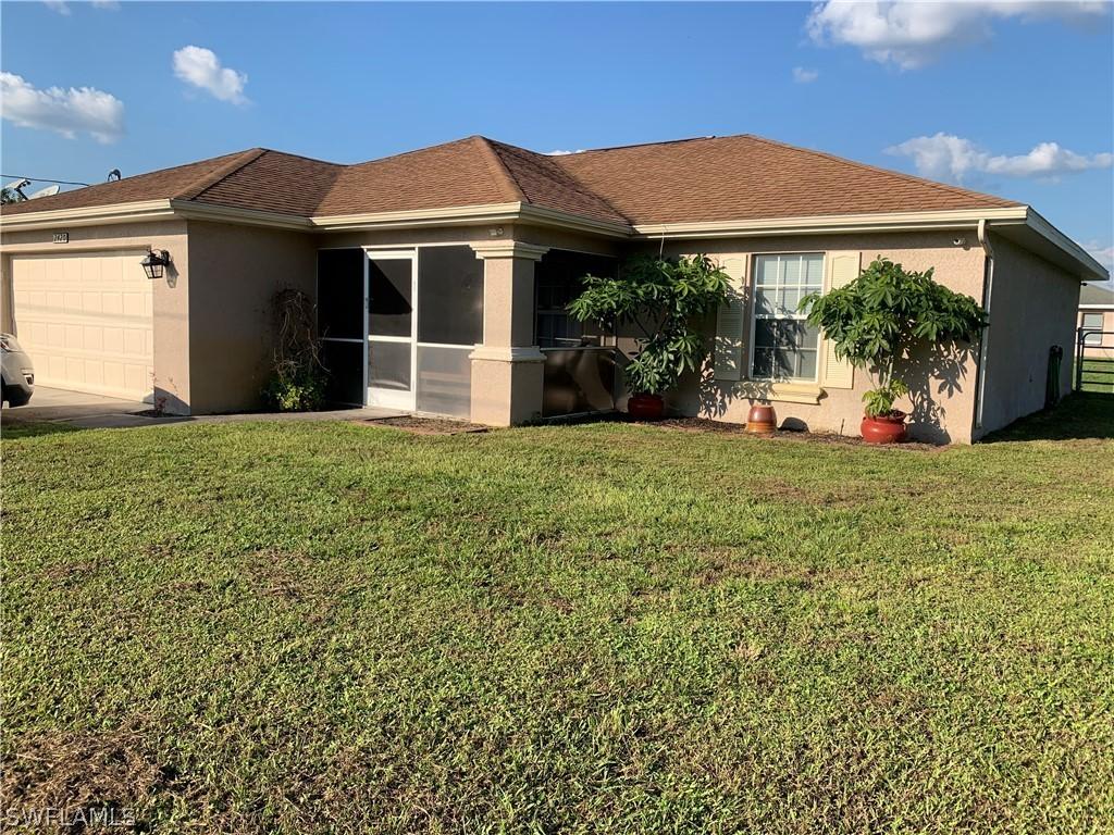 2420 Christopher Ave., Lehigh Acres, FL 33971