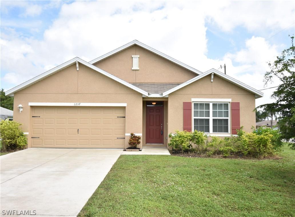1237 SE 22nd Ave., Cape Coral, FL 33990