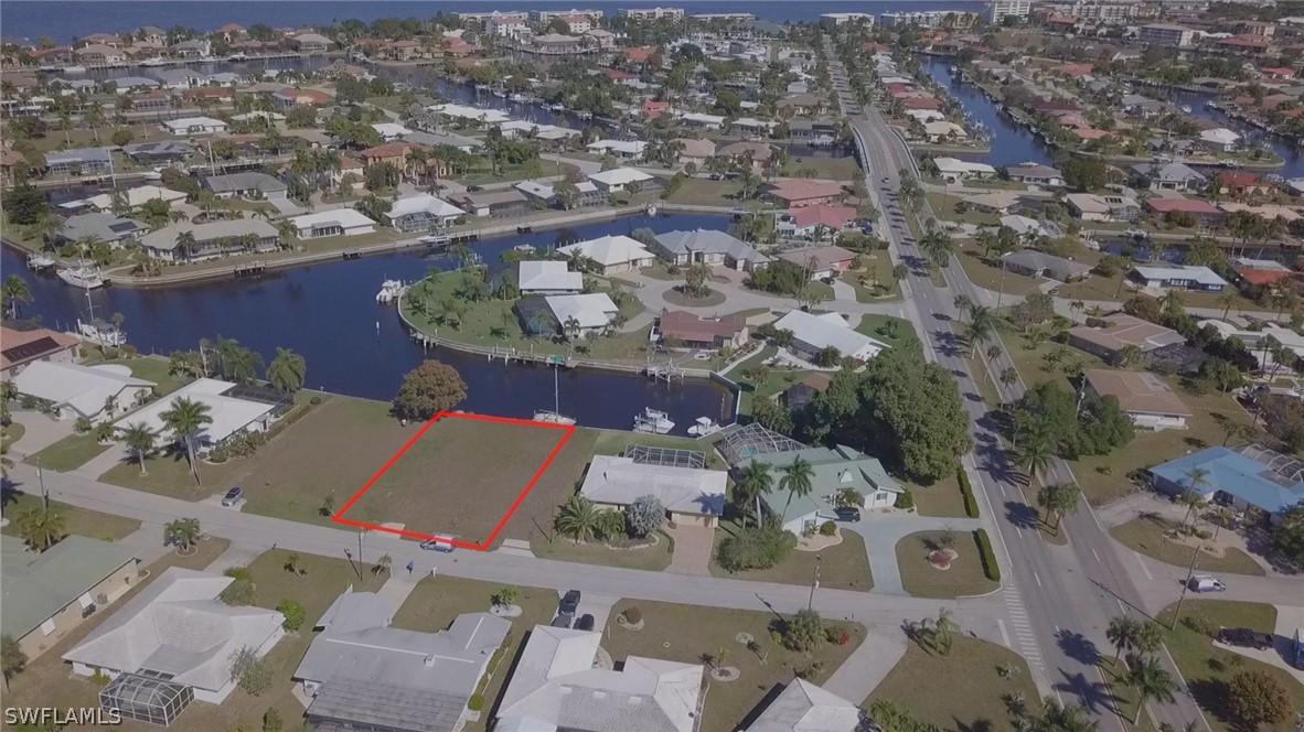 182 Crescent Dr., Punta Gorda, FL 33950
