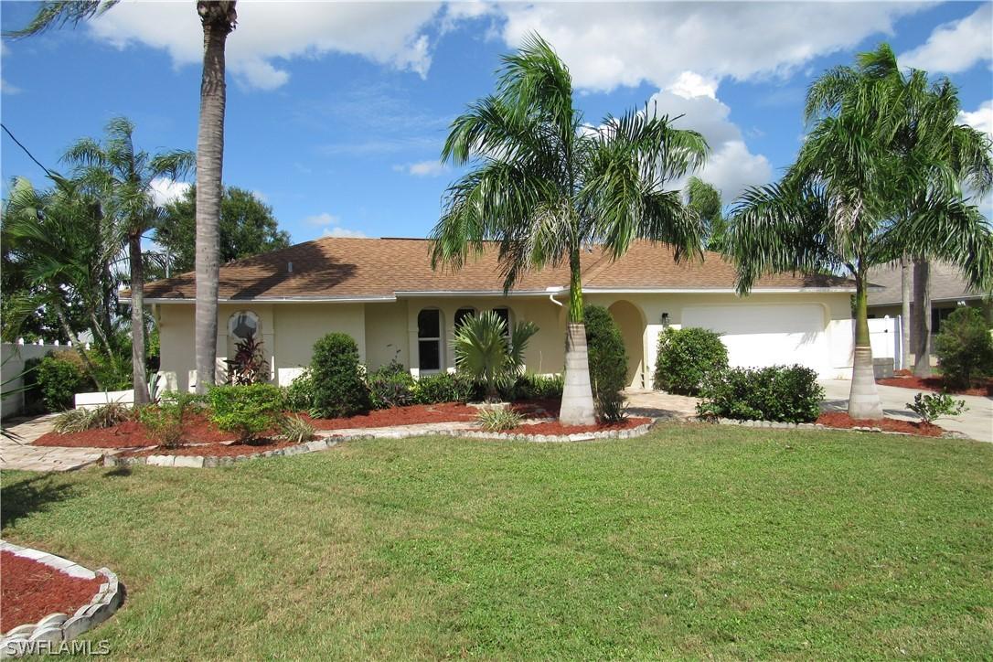 1105 SE 16th Ter., Cape Coral, FL 33990