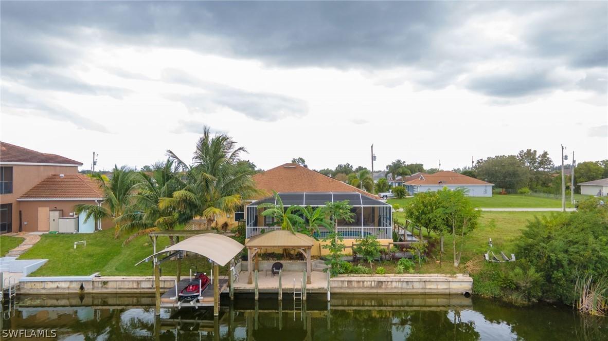 201 NE 17th Ter., Cape Coral, FL 33909