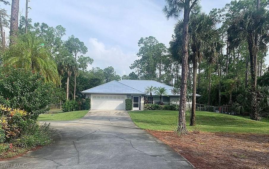 4121 3rd Ave., Naples, FL 34119