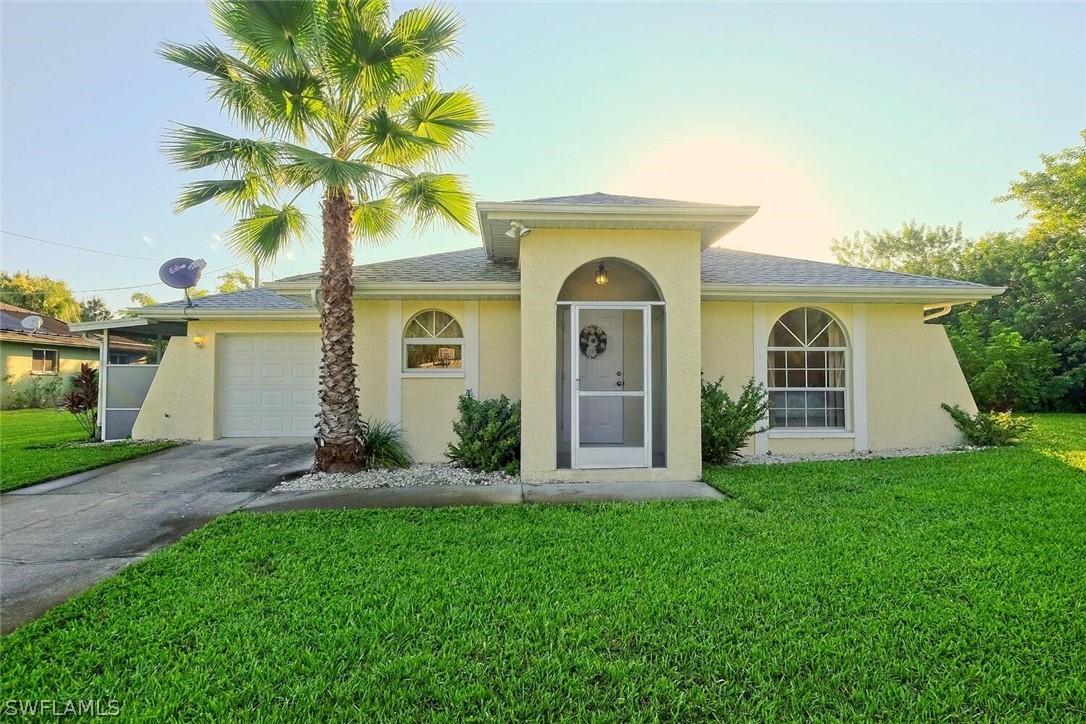 1002 Roosevelt Ave., Lehigh Acres, FL 33936