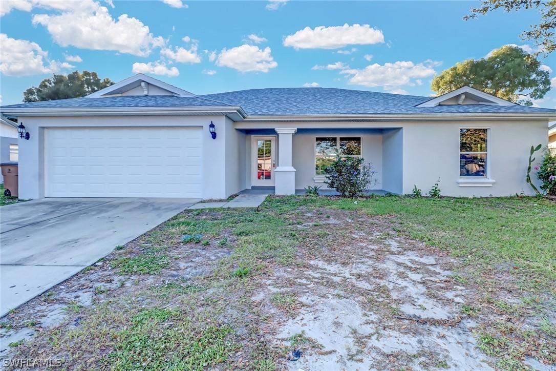 418 Rushmore Ave., Lehigh Acres, FL 33936