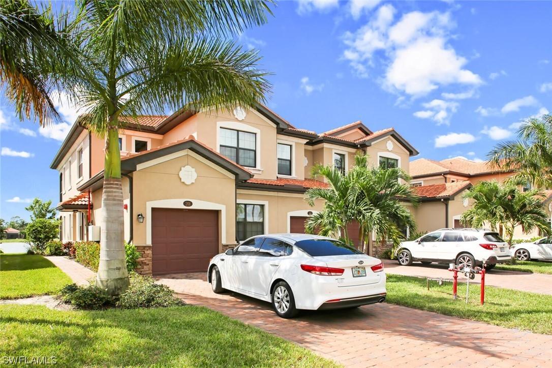 26205 Palace Ln. #101, Bonita Springs, FL 34135