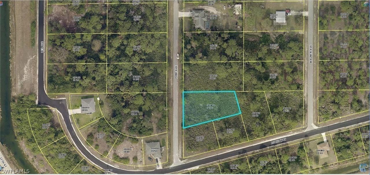 1198 Pine Ave., Lehigh Acres, FL 33972