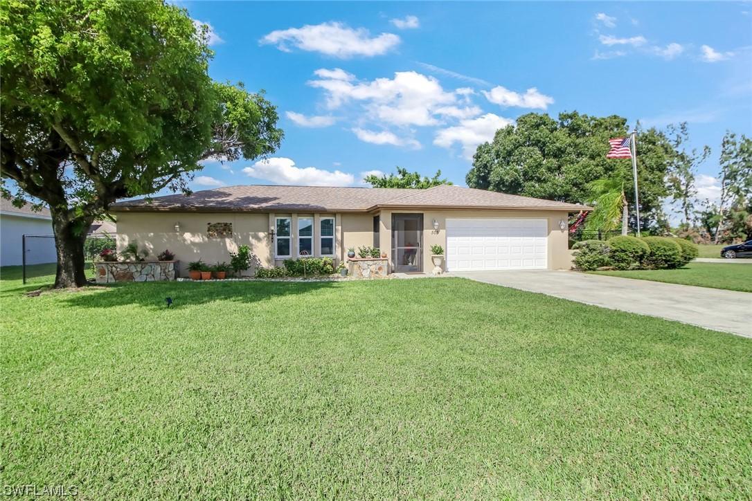 503 Trafalgar Pkwy, Cape Coral, FL 33991