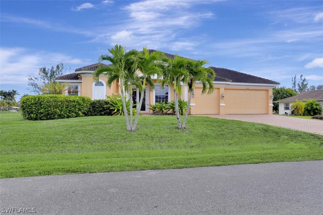 3527 SW 28th Ave., Cape Coral, FL 33914