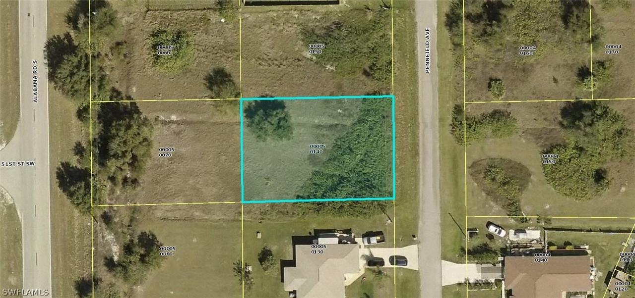 522 Pennfield Ave., Lehigh Acres, FL 33974