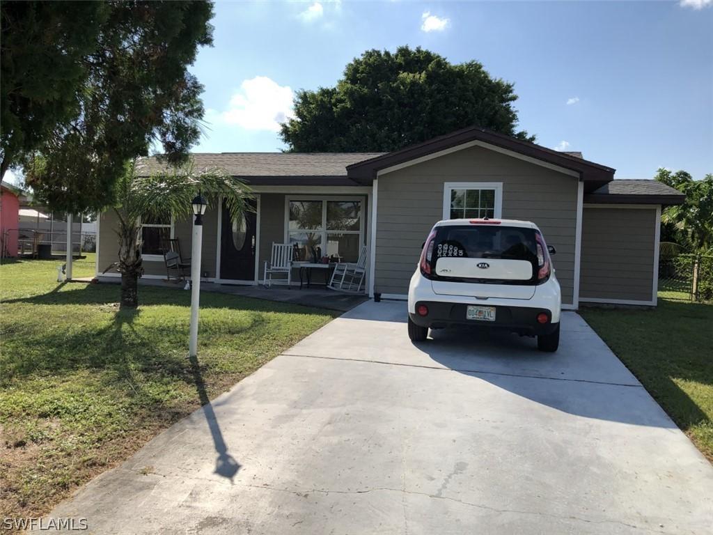 441 Morgan Cir., Lehigh Acres, FL 33936
