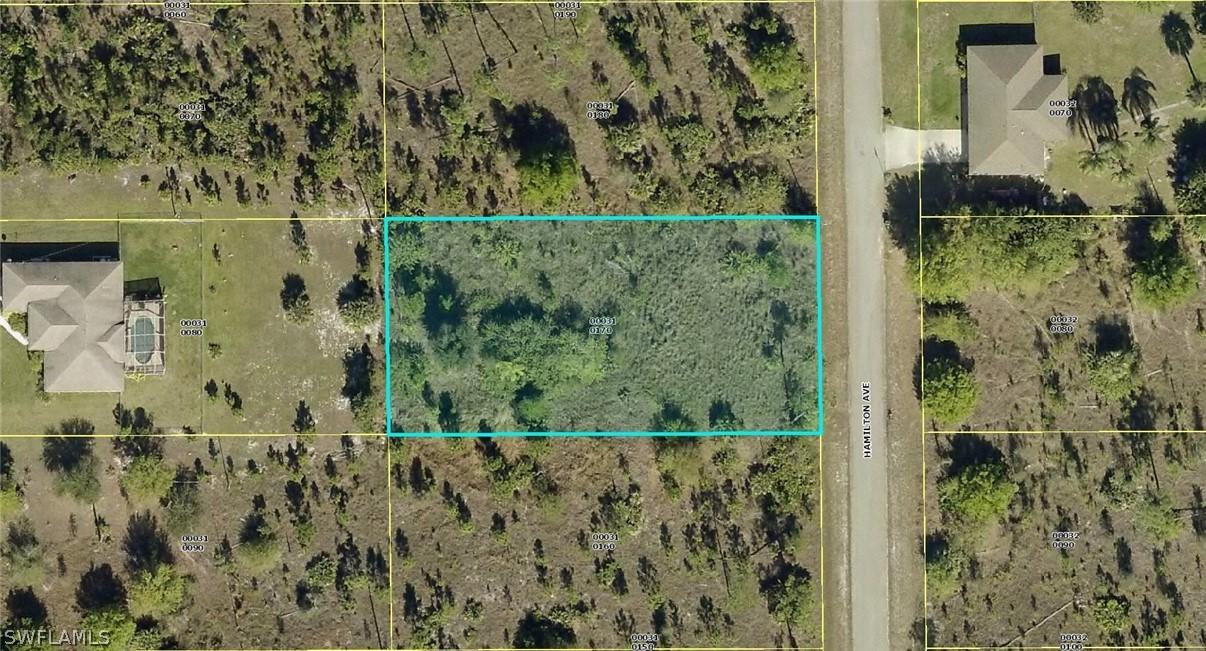 1009 Hamilton Ave., Lehigh Acres, FL 33972