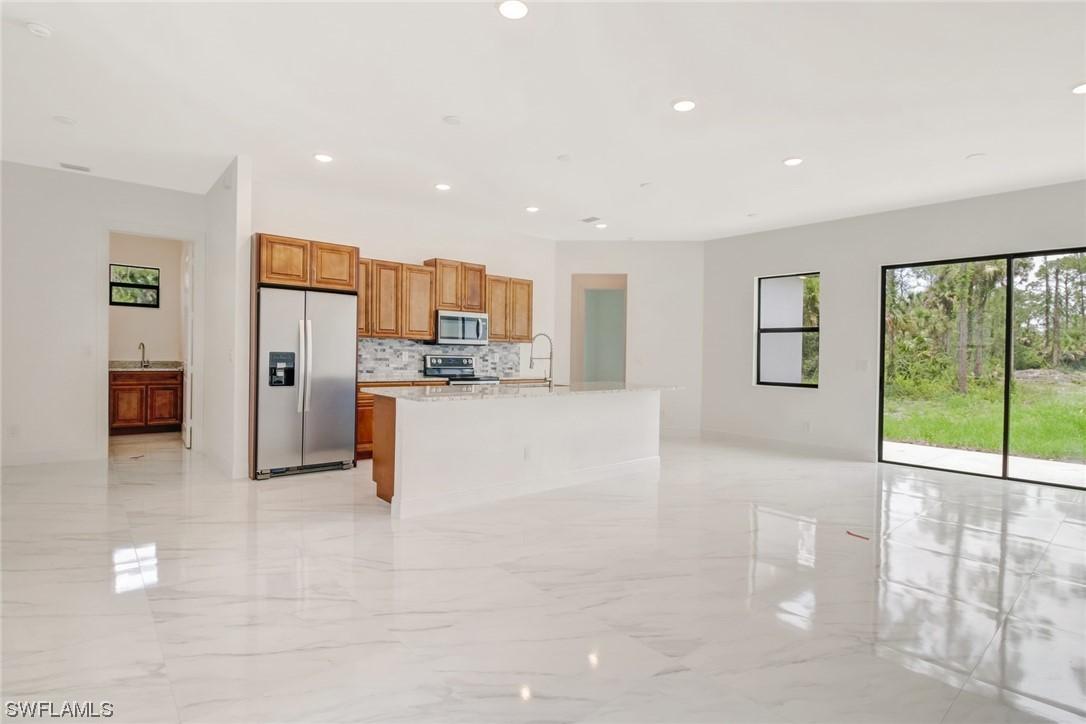 3590 26th Ave., Naples, FL 34117