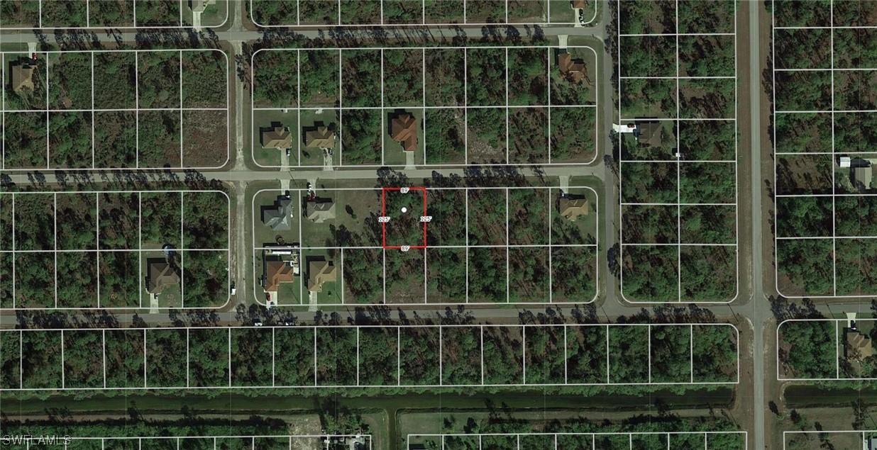 936 Berg St., Lehigh Acres, FL 33974