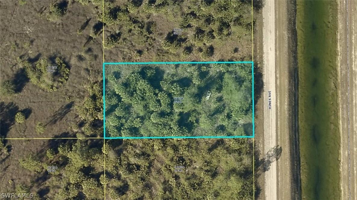 1915 Hines Ave., Lehigh Acres, FL 33972