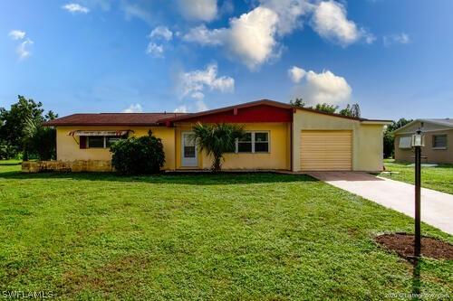 1506 Grandale St., Lehigh Acres, FL 33936