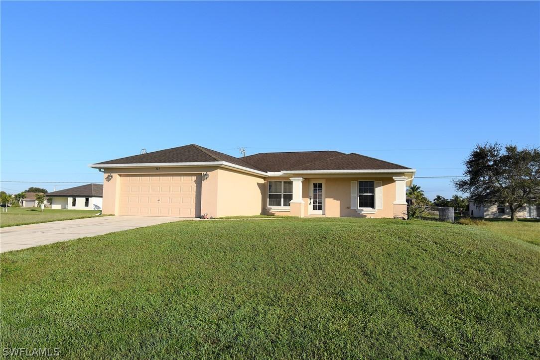 325 NE 13th St., Cape Coral, FL 33909