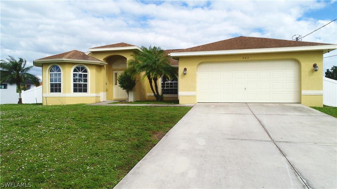 203 NW 4th Ave., Cape Coral, FL 33993