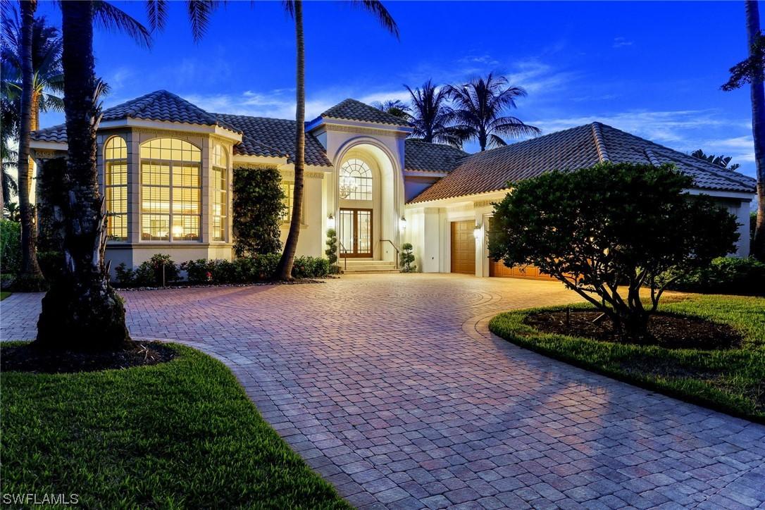 2580 Half Moon Walk, Naples, FL 34102