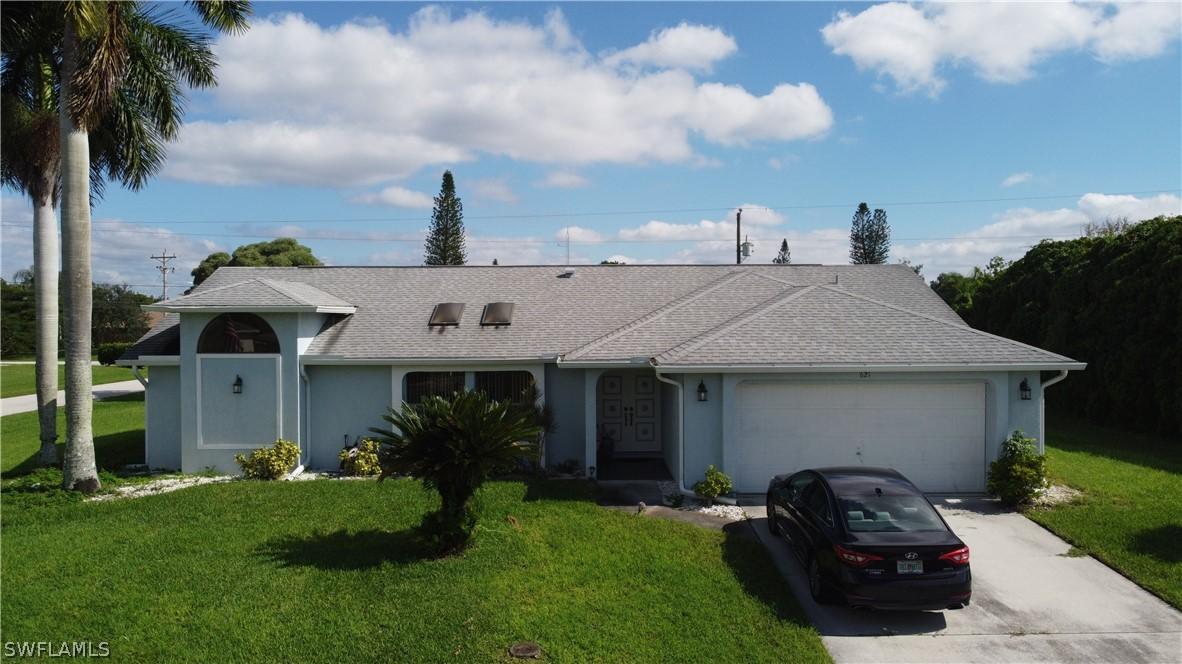 621 SE 21st Ave., Cape Coral, FL 33990
