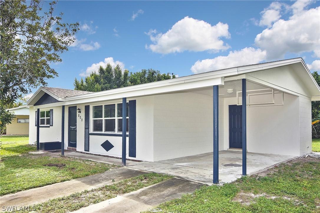 802 Perry Ave., Lehigh Acres, FL 33936
