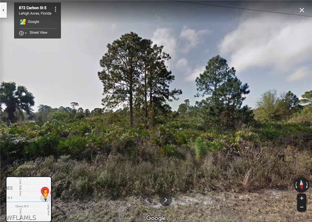872 Carbon St., Lehigh Acres, FL 33974