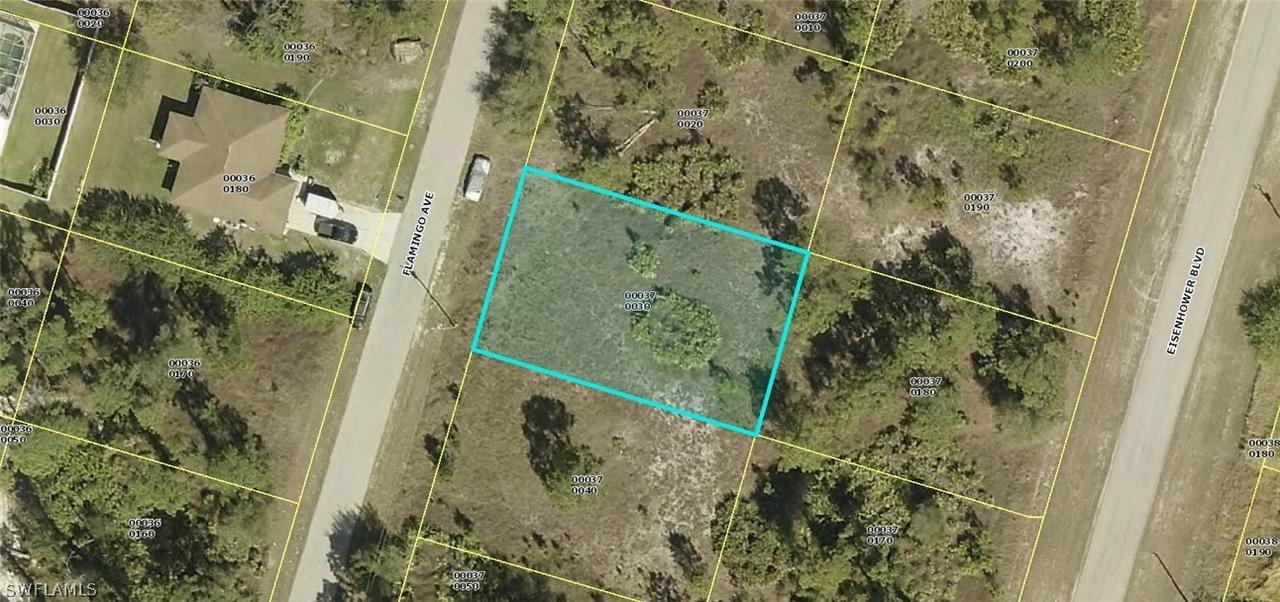 539 Flamingo Ave., Lehigh Acres, FL 33974